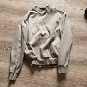 Essentials Sweatshirt